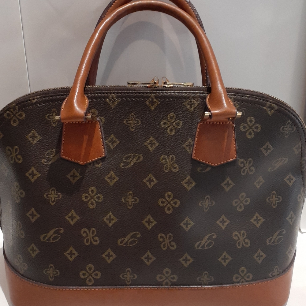 Coated Canvas Brown Handbag W/ Designer Print